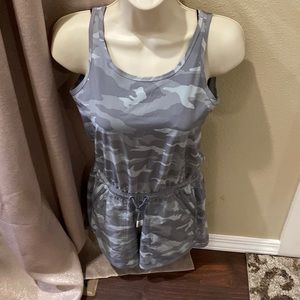 Girls extra large size 14. Athleta camouflage jumper. Gently used